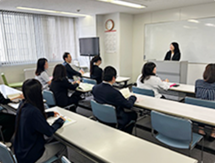 経験豊富な講師陣による対面指導